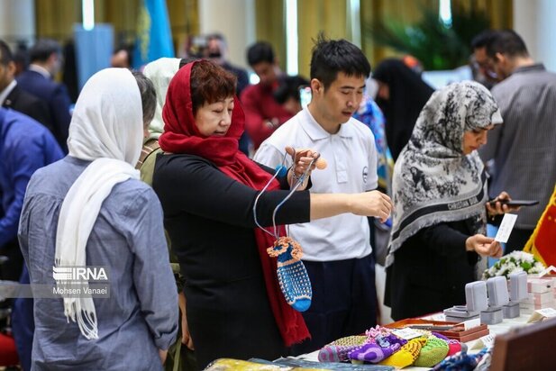 تصاویر بازارچه باشگاه دیپلماتیک