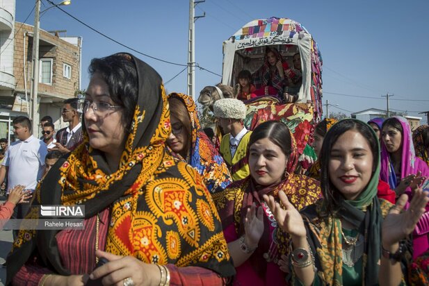 نمایی از عروسی متفاوت و زیبای گلستان!