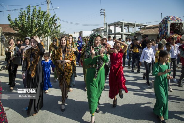نمایی از عروسی متفاوت و زیبای گلستان!