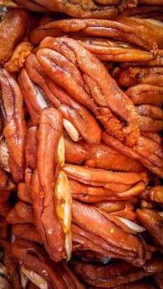 تصاویری از  بازار جذاب محلی ماهی‌فروشان رشت