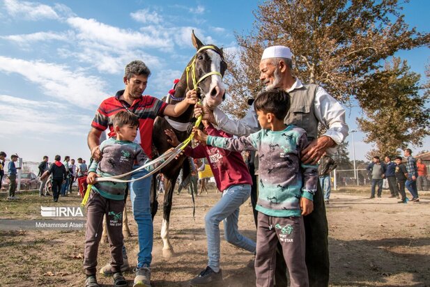 مسابقه اسب سواری گنبدکاووس