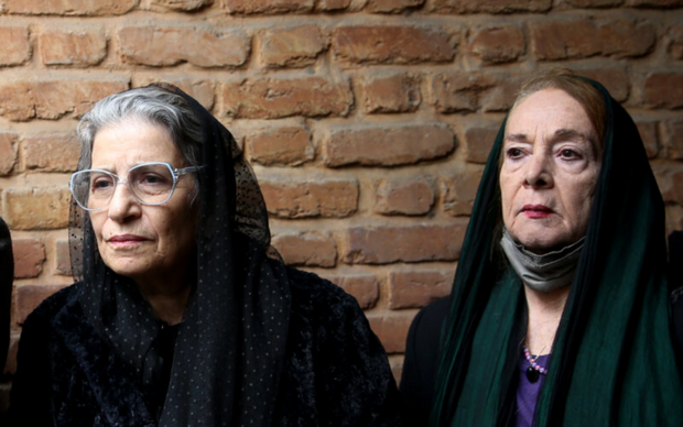 وداع هنرمندان با بیتا فرهی