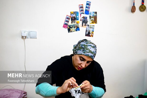 تلاش وزنه بردار بانوی لر ایران