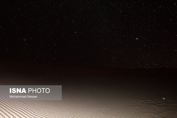 شن های طلایی ایران در کویر مصر
