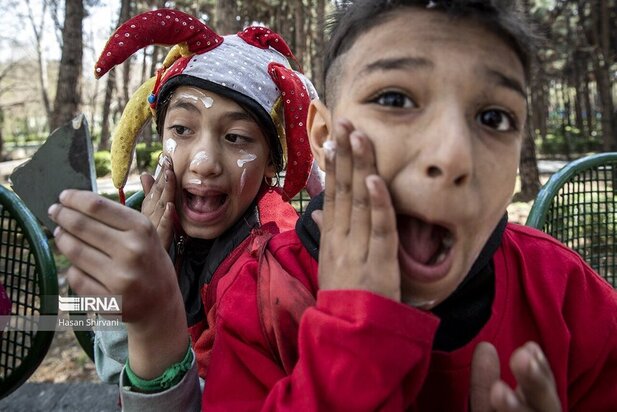 حاجی فیروز خانواده مرتضوی