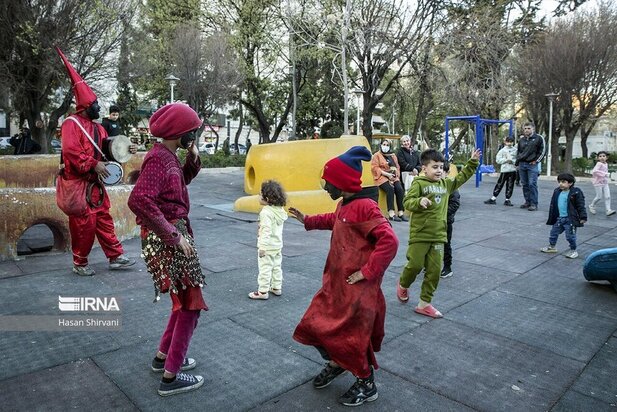 حاجی فیروز خانواده مرتضوی