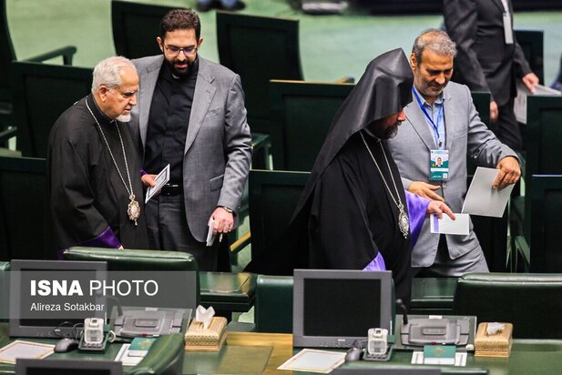 مجلس دوازدهم