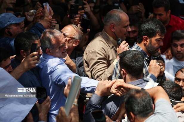 پزشکیان در بازار شوش