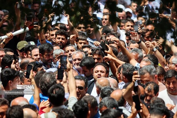 پزشکیان در بازار شوش