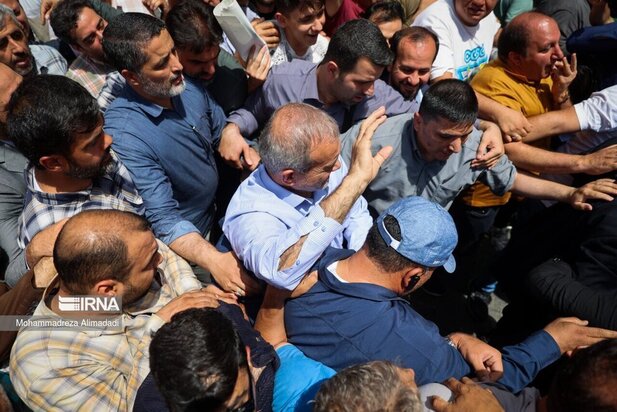 پزشکیان در بازار شوش