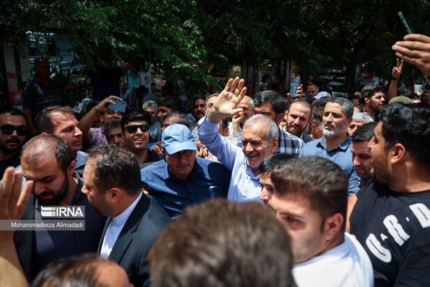 پزشکیان در بازار شوش