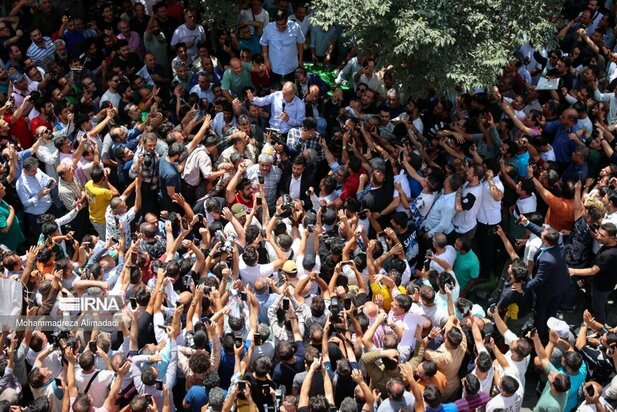 پزشکیان در بازار شوش