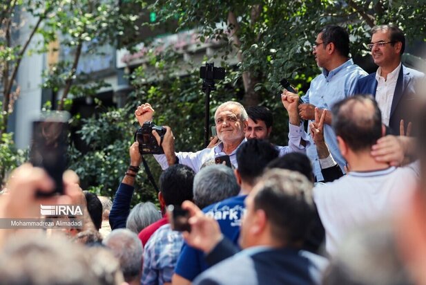 پزشکیان در بازار شوش