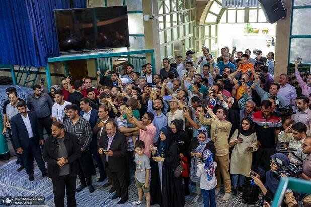 خاتمی در دور دوم انتخابات