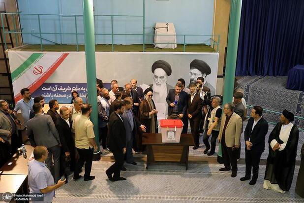 خاتمی در دور دوم انتخابات