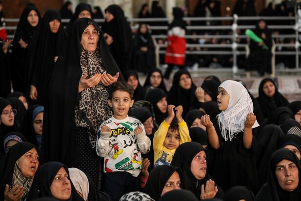 حاشیه مراسم