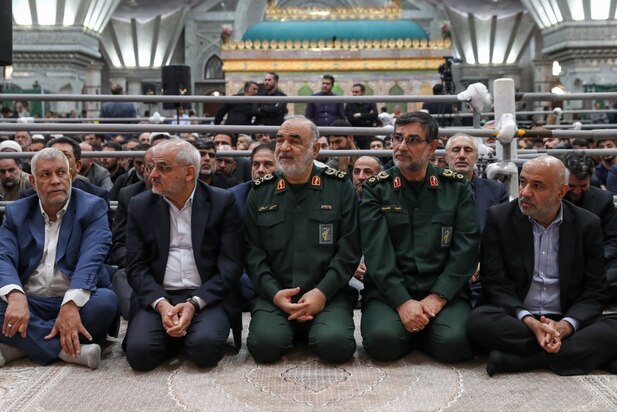 حاشیه مراسم