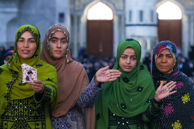 حاشیه مراسم