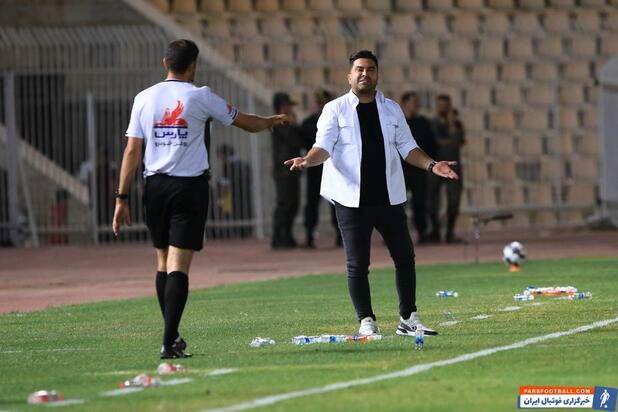 چادرملو و پرسپولیس