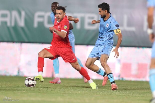 چادرملو و پرسپولیس