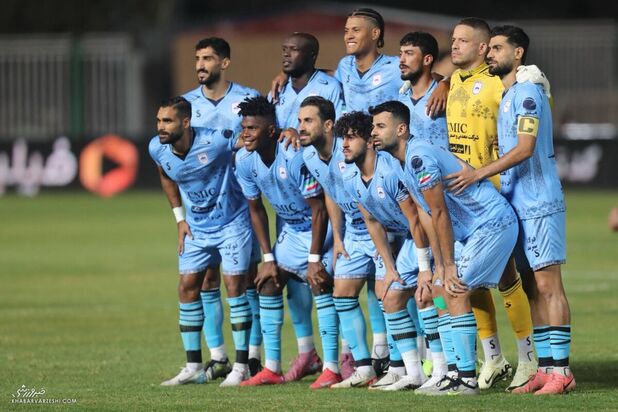 چادرملو و پرسپولیس