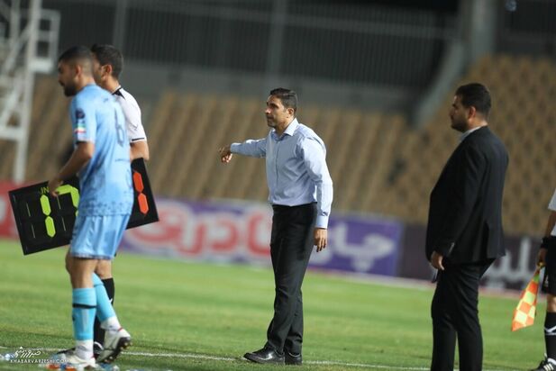 چادرملو و پرسپولیس