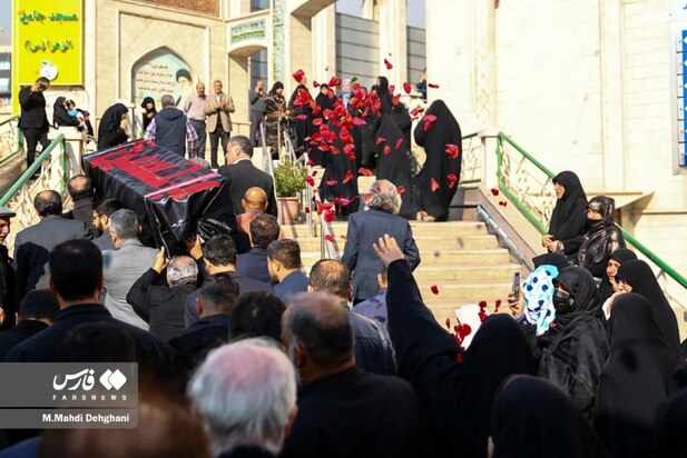 مراسم تشییع خانواده سقاب