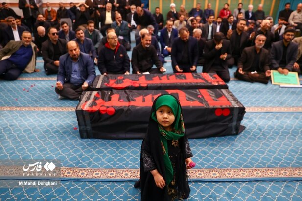 مراسم تشییع خانواده سقاب