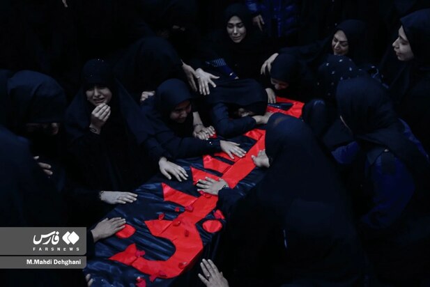 مراسم تشییع خانواده سقاب