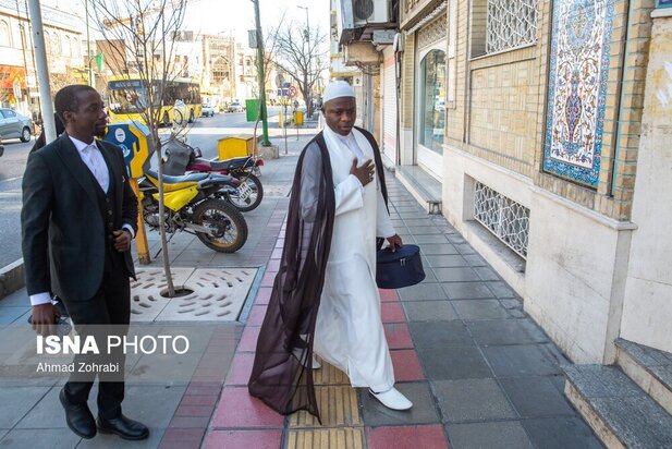 عمامه گذاری روحانیون جدید