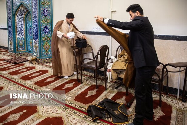 عمامه گذاری روحانیون جدید