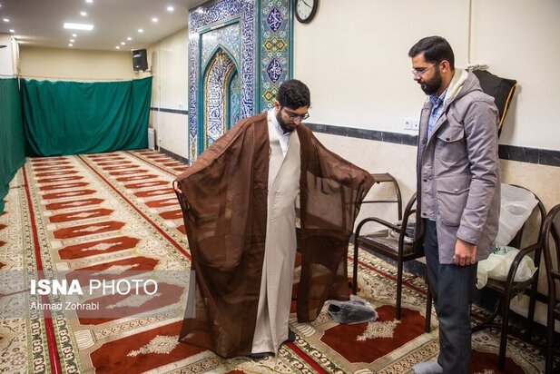 عمامه گذاری روحانیون جدید