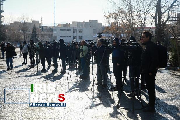 بازدید خبرنگاران خارجی از تخریب ها در ناآرامی تهران