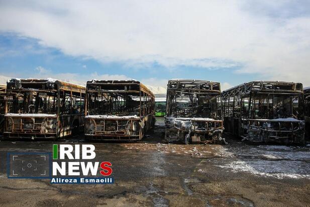 بازدید خبرنگاران خارجی از تخریب ها در ناآرامی تهران