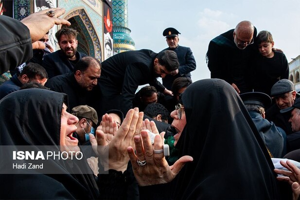 تشییع پیکر شهید علی شمخانی در امامزاده صالح(ع)؛ تهران