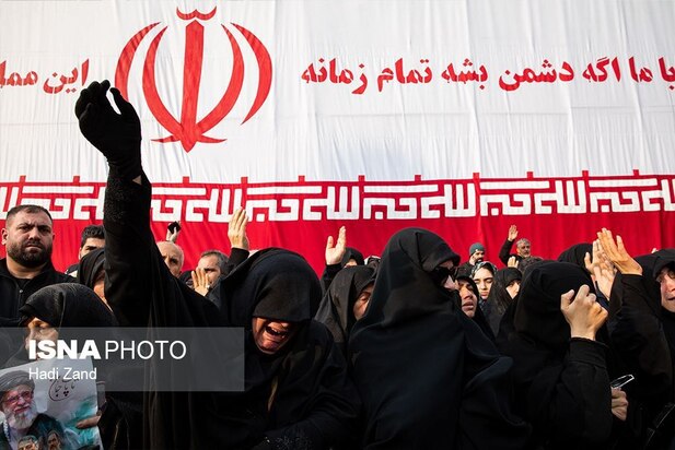 تشییع پیکر شهید علی شمخانی در امامزاده صالح(ع)؛ تهران