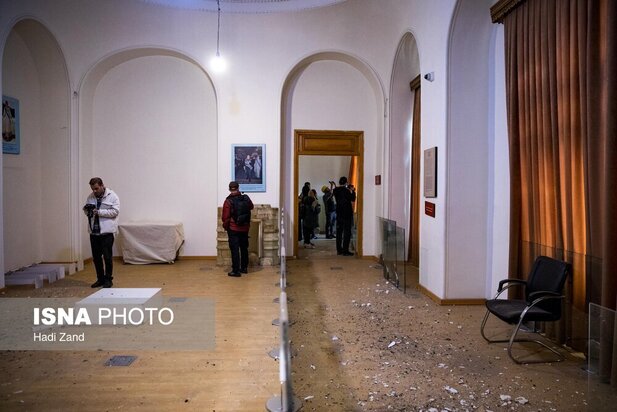 خسارات به کاخ سعدآباد