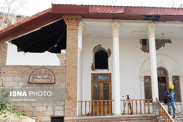 خسارات به کاخ سعدآباد