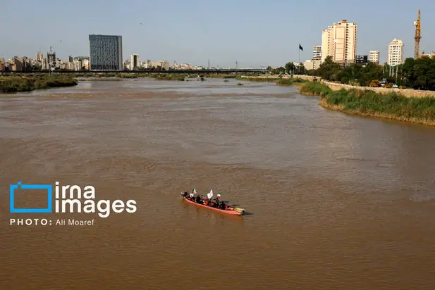 زنجیره انسانی