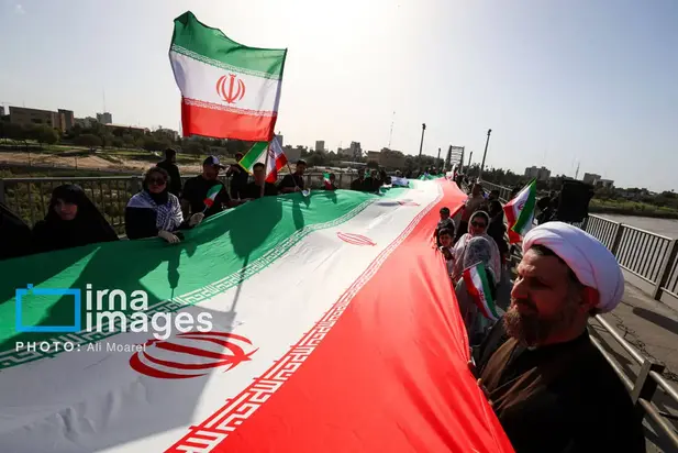 زنجیره انسانی