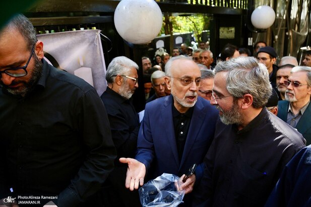 خاتمی، جنتی و مهدی هاشمی در مراسم ترحیم شهید «کمال خرازی»