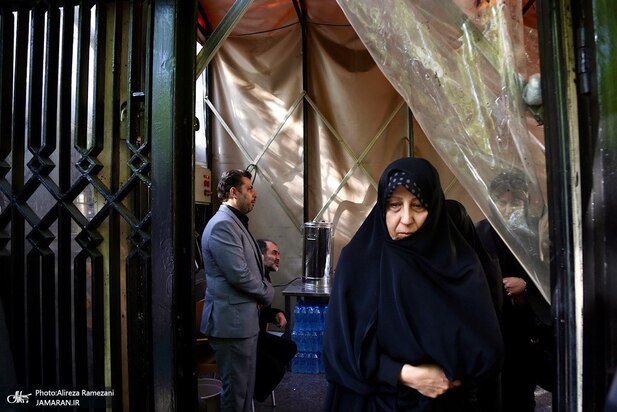 خاتمی، جنتی و مهدی هاشمی در مراسم ترحیم شهید «کمال خرازی»