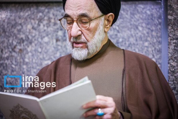 خاتمی، جنتی و مهدی هاشمی در مراسم ترحیم شهید «کمال خرازی»