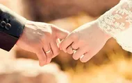 ببینید| عروسی ساده‌ای که تبدیل به کارناوال شهر شد
