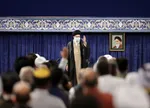 مقابله دنیای استکبار با حرکت جمهوری اسلامی یک امر طبیعی و قهری است
