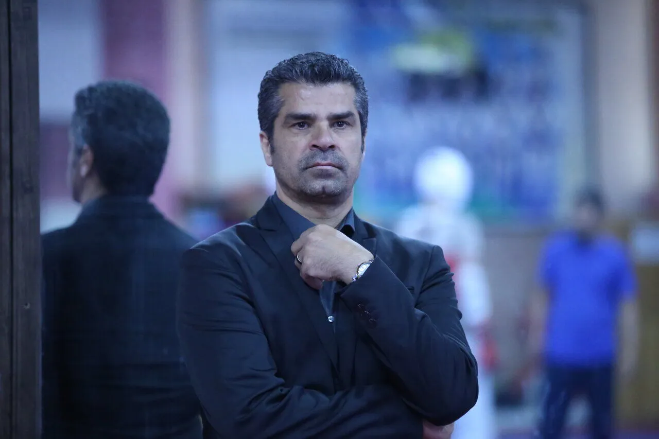 ابهام در صلاحیت هادی ساعی کار دست تکواندو داد