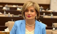 ببینید| حجاب خانم وزیر در دیدار با یک مرجع تقلید وایرال شد