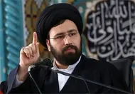 ببینید| سید علی خمینی: هر کسی برای صلح با آمریکا مذاکره کند خائن است