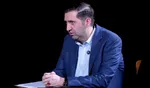 انتقاد آجرلو، عضو کمیته رسانه تیم مذاکره‌کننده از طرفداران ادامه جنگ