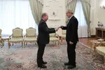 پزشکیان: سازمان همکاری ‌شانگهای و اوراسیا فرصت طلایی توسعه تعاملات منطقه‌ای است